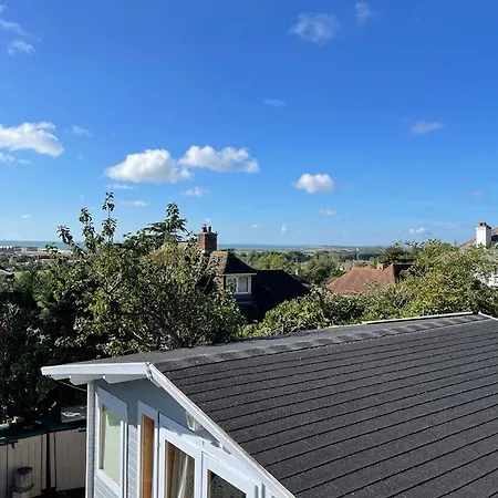 Secret Hythe, Sea Views Town Location 2Km Eurotunnel Apartment Exterior photo
